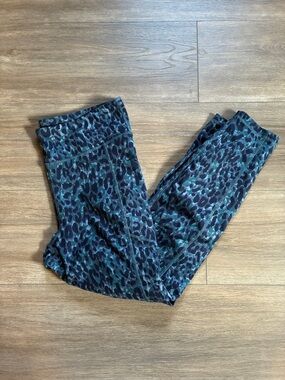 Gap Fit Blue Leopard Print Leggings